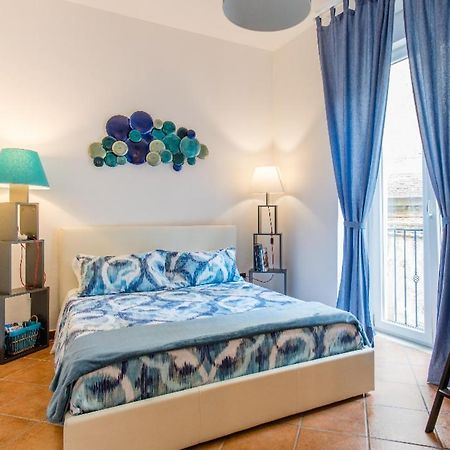 Il Posto Fisso Napoli Apartment Exterior photo